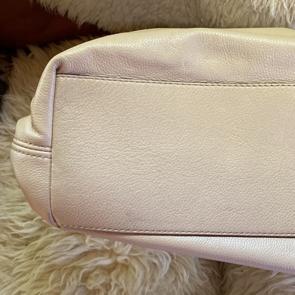 EUC Kate Spade ♠️ bag - Picture 7 of 9